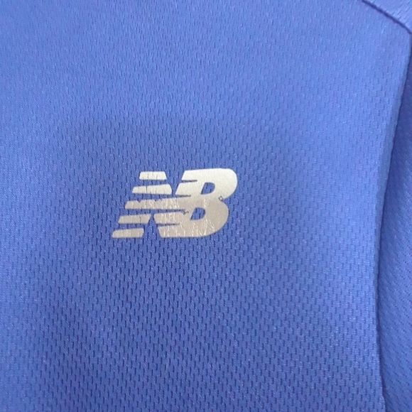 Men's New Balance Blue Workout Shirt Size Medium - Picture 4 of 7